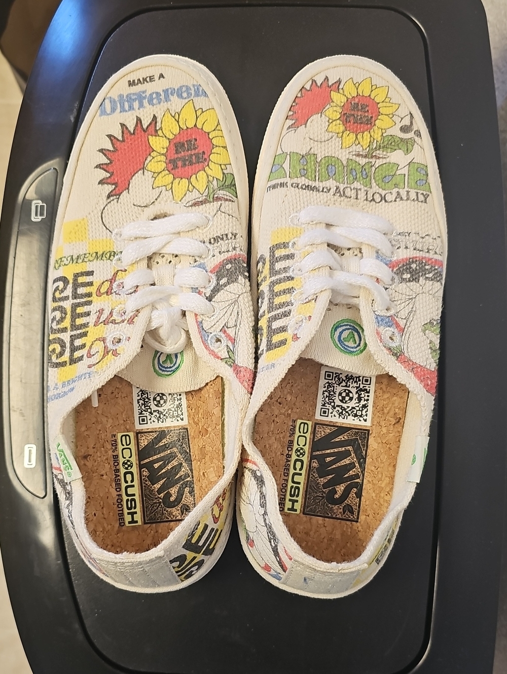 VANS Floral Graphic Sneakers US 9 Tote 11